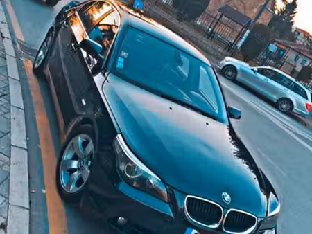 BMW Série 5 530d 3.0 218