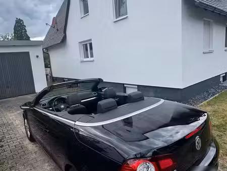 Volkswagen EOS 