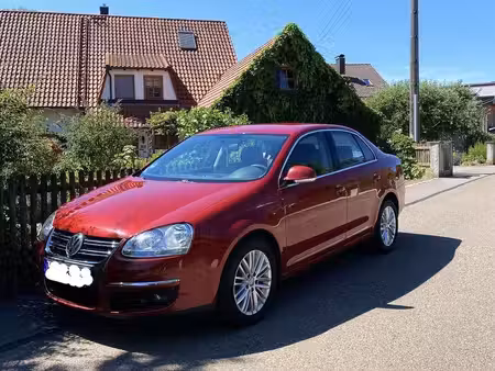 Volkswagen Jetta 1.6 102 Confortline
