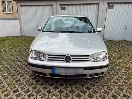 Volkswagen Golf 1.6 TDI 105