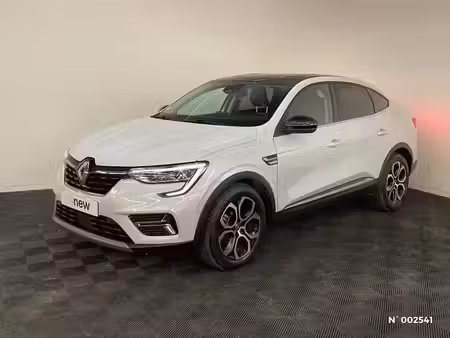 Renault Arkana E-Tech 1.6 145 Intens