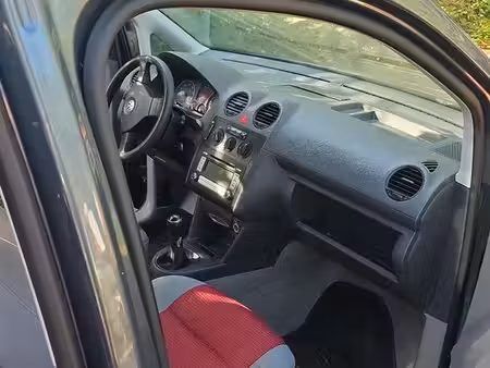 Volkswagen Caddy 1.6 102