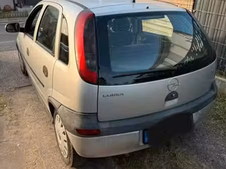 Opel Corsa 1.2 75