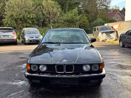 BMW Série 7 730i