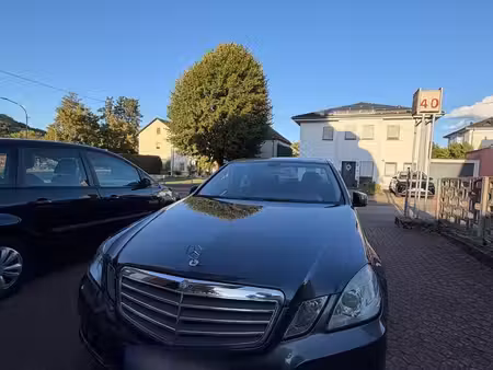 Mercedes-Benz Classe E E 200 2.1 136