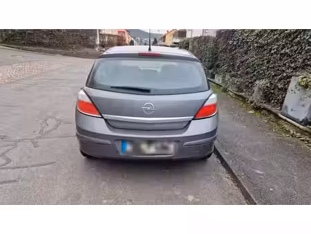 Opel Astra 1.4 90