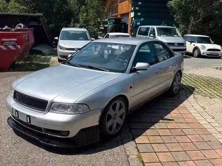 Audi A4 1.8 FSI 150