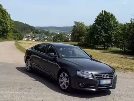 Audi A5 V6 2.7 TDI 190