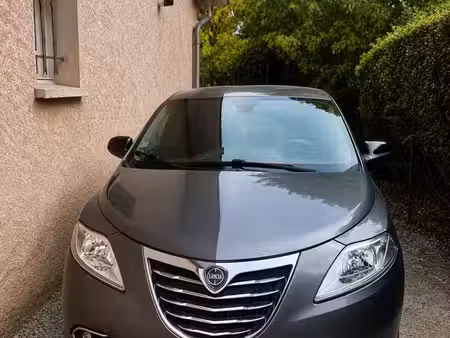Lancia Ypsilon 1.2 69 Elefantino