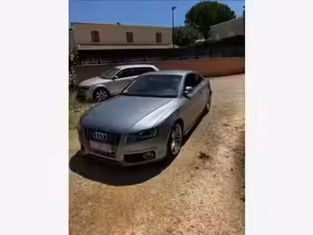 Audi A5 S5 V8 4.2 FSI 354 quattro