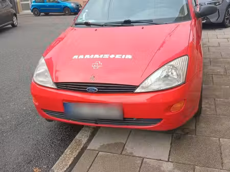 Ford Focus 1.4 75