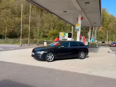 Audi A4 2.0 TDI 143