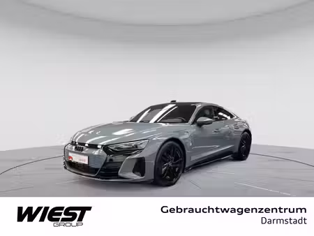 Audi e-tron quattro