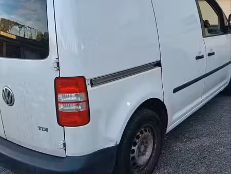 Volkswagen Caddy 1.6 TDI 102