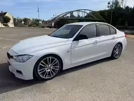 BMW Série 3 318d 2.0 143 Sport
