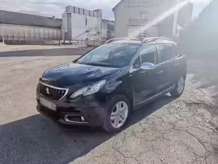 Peugeot 2008 1.2 VTi 82 Style