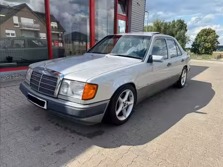 Mercedes-Benz Classe E 230 E