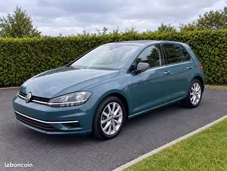Volkswagen Golf 1.0 TSI 115