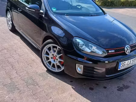 Volkswagen Golf GTI 2.0