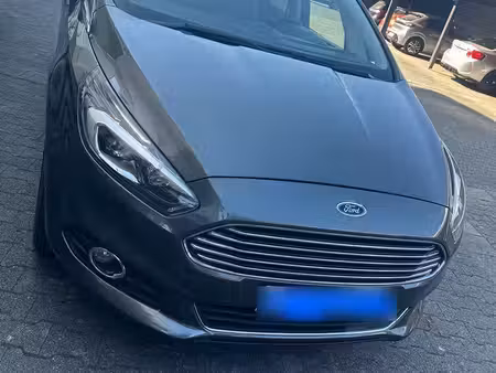 Ford S-Max 2.0 TDCi 210 Titanium