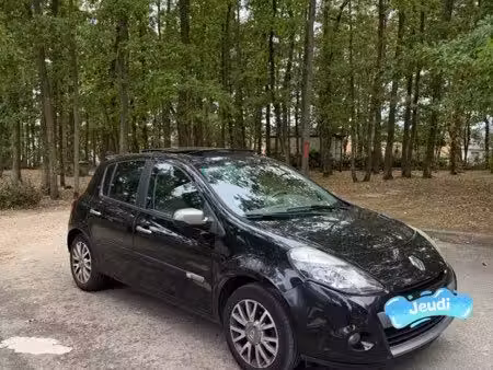 Renault Clio 1.5 dCi 105 Initiale