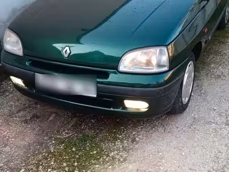 Renault Clio 1.9 D 65