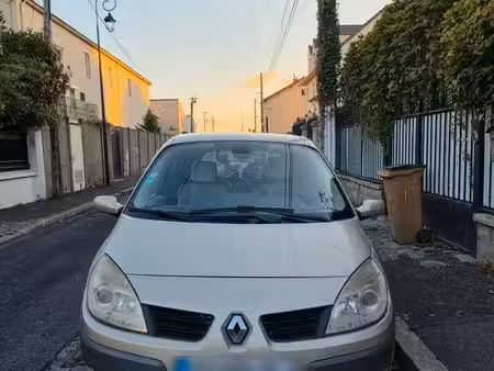 Renault Scénic 1.5 dCi 105