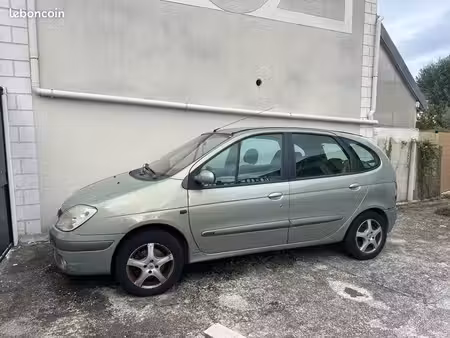 Renault Scénic 1.6 dCi 110