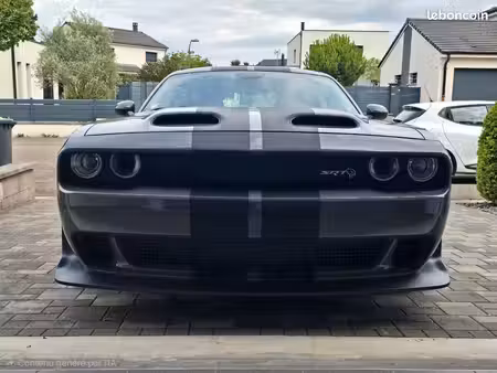 Dodge Challenger 