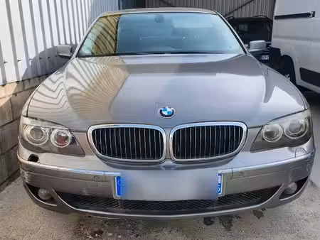 BMW Série 7 730d 3.0 231