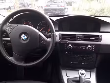 BMW Série 3 320d 2.0 163