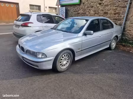 BMW Série 5 525d 2.5 163