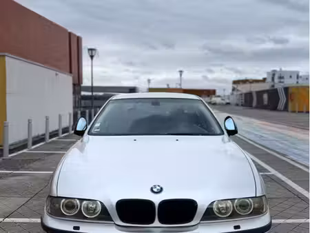 BMW Série 5 530d 3.0 193