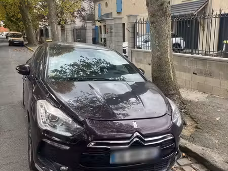 DS 5 2.0 HDi 180