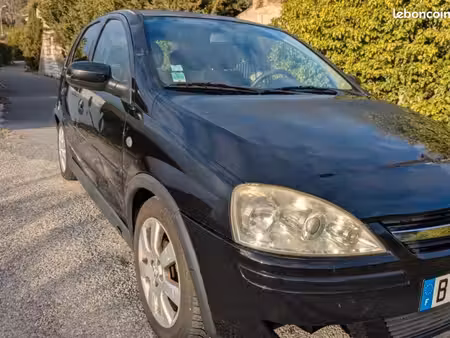 Opel Corsa 1.2 80