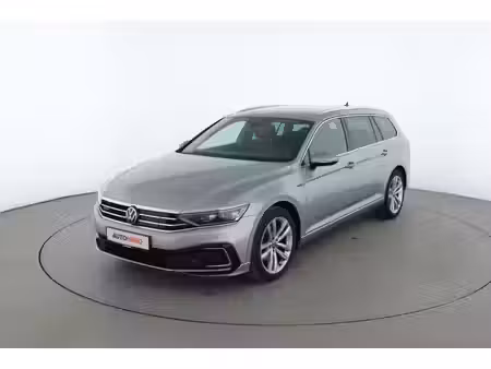 Volkswagen Passat GTE 1.4 TSI 218