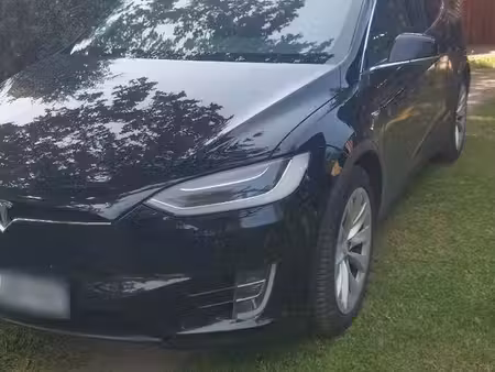 Tesla Model X 100d