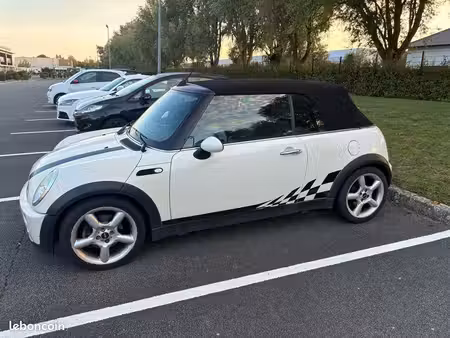 Mini Cabrio Cooper 1.6 115