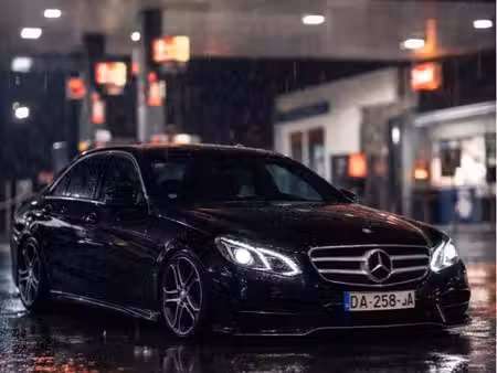 Mercedes-Benz Classe E E 200 2.1 136