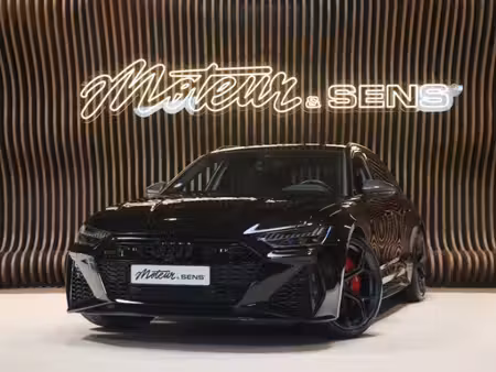 Audi A6 RS6 quattro