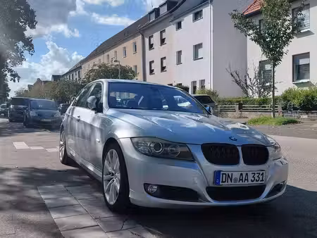 BMW Série 1 118i 2.0 143