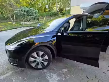 Tesla Model Y Performance 4x4