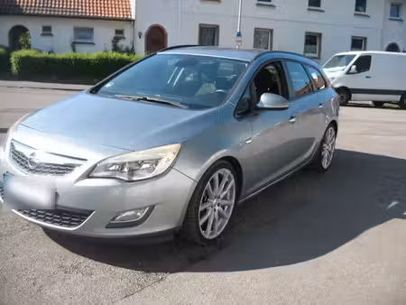 Opel Astra 1.4 140