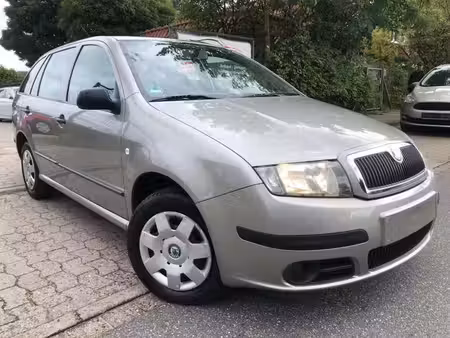 Škoda Fabia 1.2 HTP 64 Classic