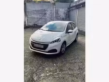 Peugeot 208 1.6 HDi 75 Active