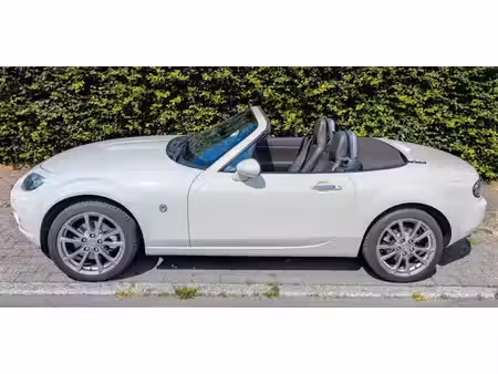Mazda MX5 1.8 126