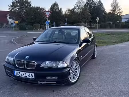 BMW Série 3 330i 170