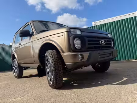 Lada Urban 1.7