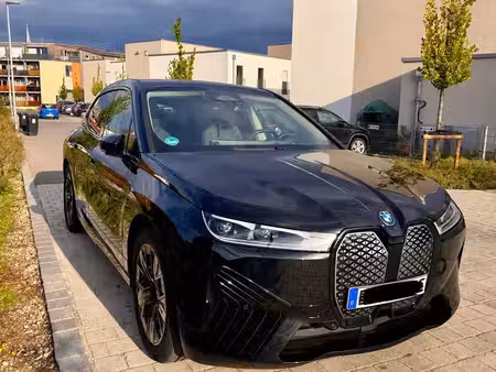 BMW iX 40 326 xDrive
