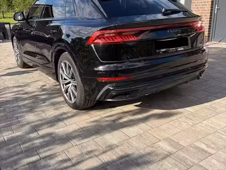 Audi 50 